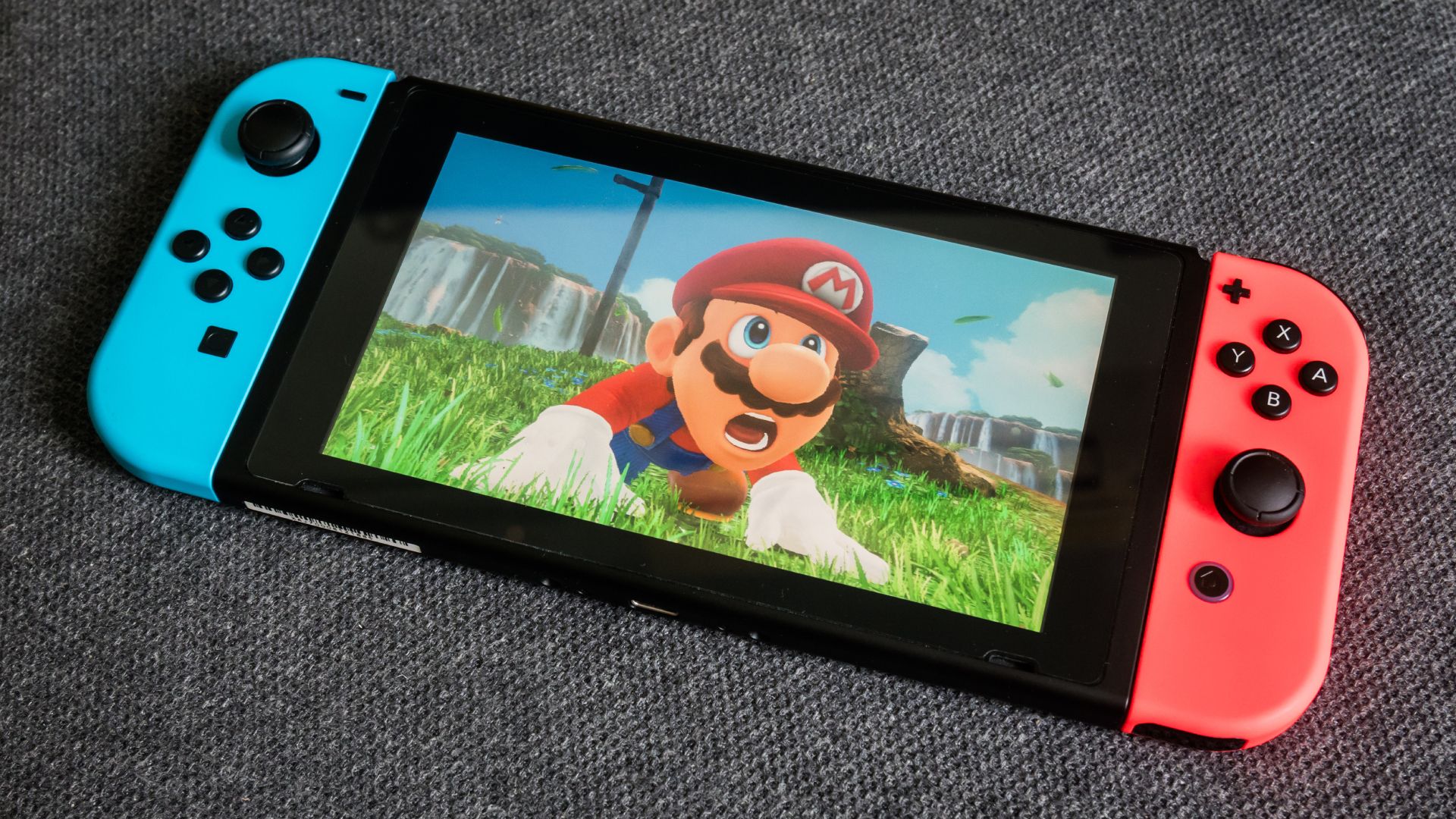 Nintendo Switch original continuará à venda fora da Europa mesmo após mudança prevista para 2027